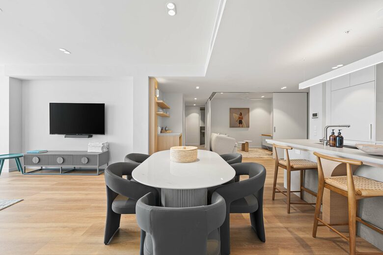 Skyline Horizons at Kirra Beach - Gold Coast, Australia