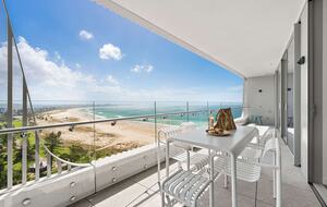 Skyline Horizons at Kirra Beach - Gold Coast, Australia