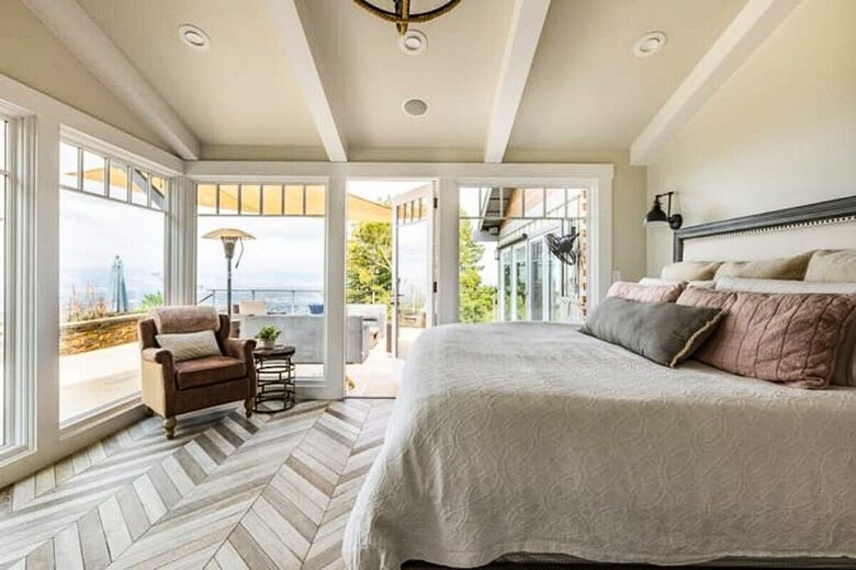 Santa Cruz Mountain Vineyard Villa - Cupertino, California