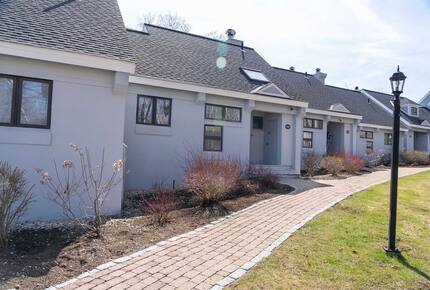 Warm and Welcoming Stratton Getaway - Stratton, Vermont