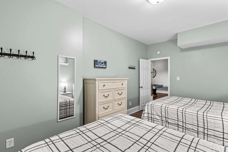 Lake Norman Family Retreat - Denver, North Carolina