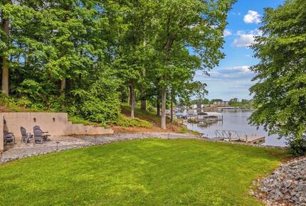 Lake Norman Family Retreat - Denver, North Carolina