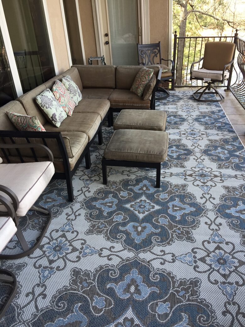 Seasonal Charm Water Front - Hot Springs, Arkansas