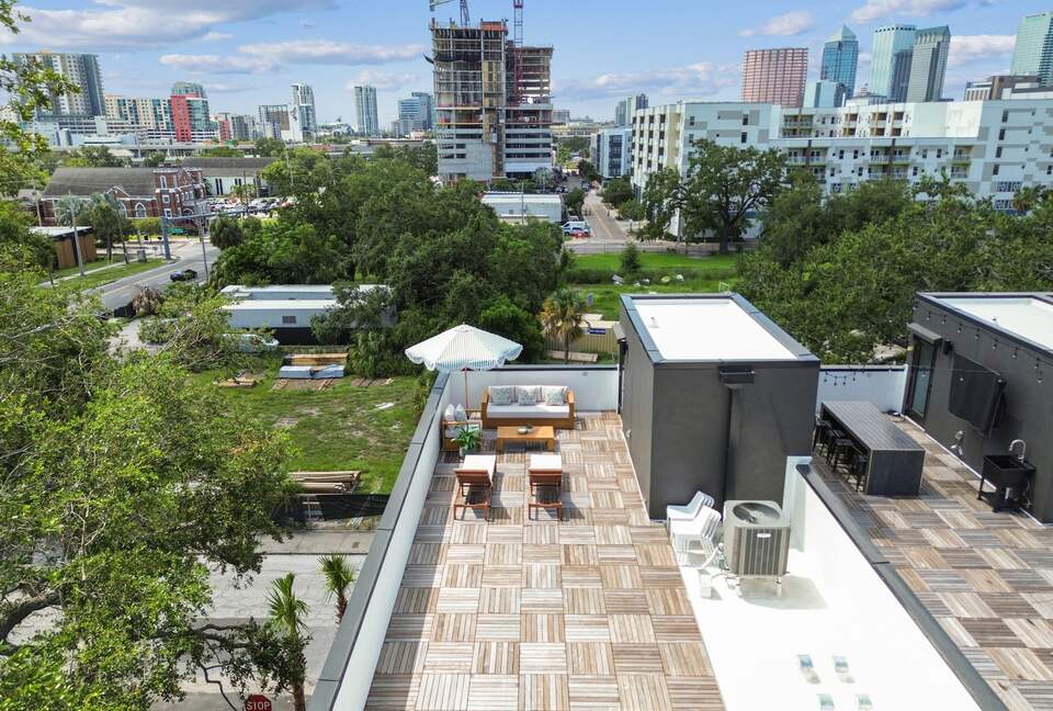 Skyline Terrace Retreat in Historic Ybor - Tampa, Florida
