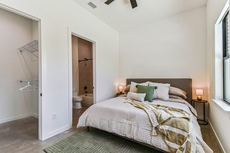 Skyline Terrace Retreat in Historic Ybor - Tampa, Florida