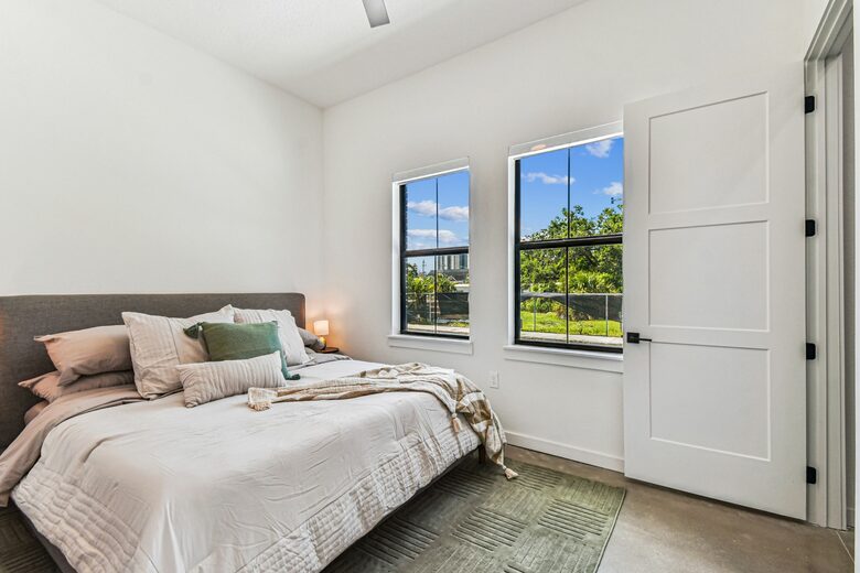 Skyline Terrace Retreat in Historic Ybor - Tampa, Florida