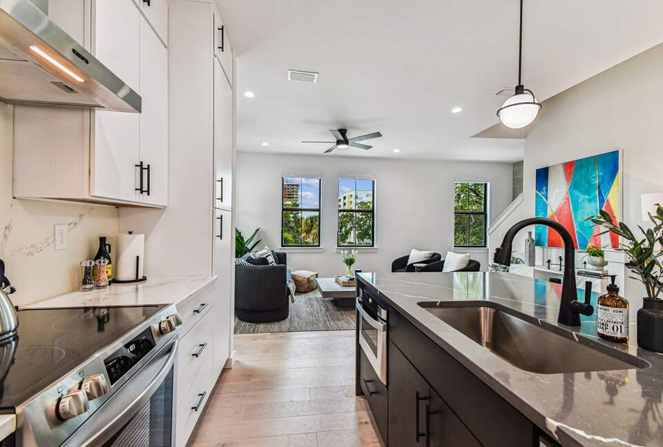 Skyline Terrace Retreat in Historic Ybor - Tampa, Florida