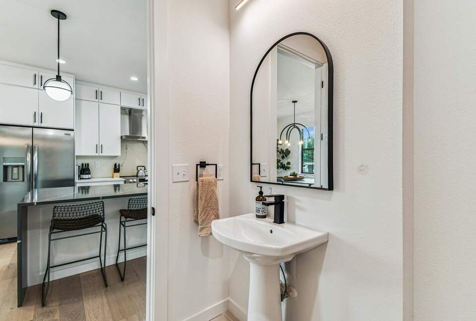 Skyline Terrace Retreat in Historic Ybor - Tampa, Florida