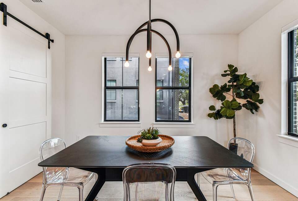 Skyline Terrace Retreat in Historic Ybor - Tampa, Florida