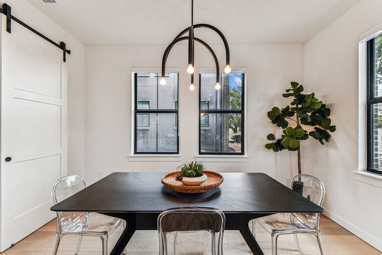 Skyline Terrace Retreat in Historic Ybor - Tampa, Florida