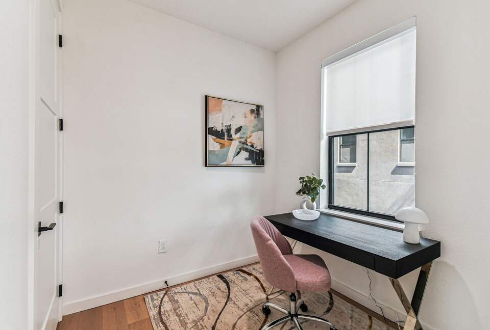 Skyline Terrace Retreat in Historic Ybor - Tampa, Florida