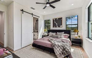 Skyline Terrace Retreat in Historic Ybor - Tampa, Florida