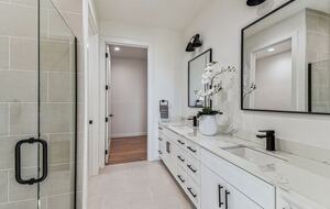 Skyline Terrace Retreat in Historic Ybor - Tampa, Florida