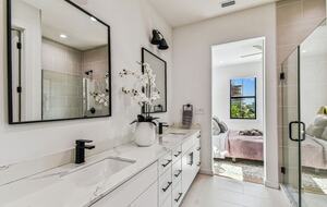 Skyline Terrace Retreat in Historic Ybor - Tampa, Florida