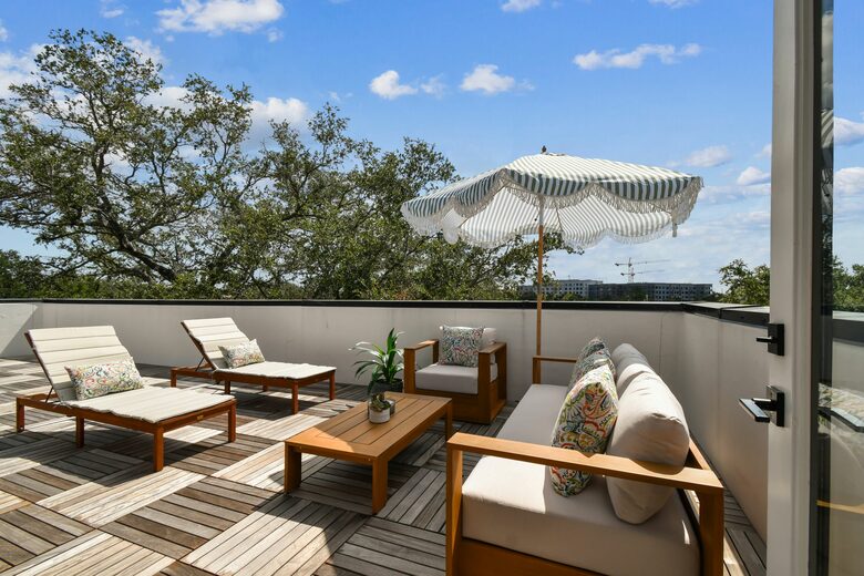 Skyline Terrace Retreat in Historic Ybor - Tampa, Florida