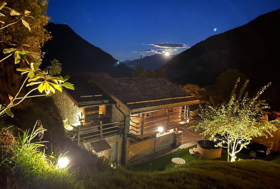 Mazot Agora – Alpine Charm & Nordic Spa - Salvan, Switzerland