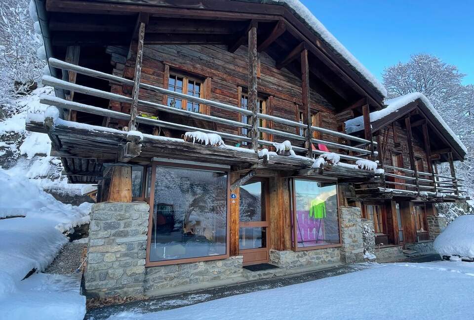 Mazot Agora – Alpine Charm & Nordic Spa - Salvan, Switzerland