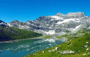 Mazot Agora – Alpine Charm & Nordic Spa - Salvan, Switzerland