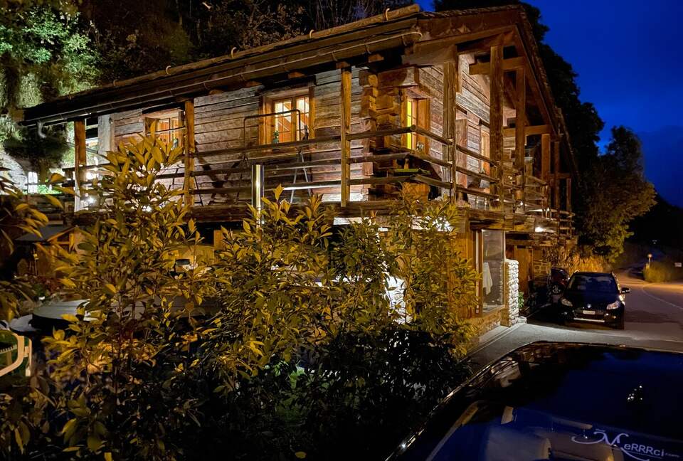 Mazot Agora – Alpine Charm & Nordic Spa - Salvan, Switzerland