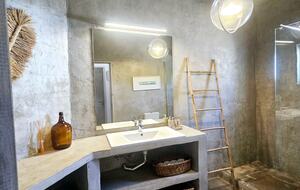 Sunlit Residence Steps from the Beach in Carvalhal - Carvalhal, Portugal