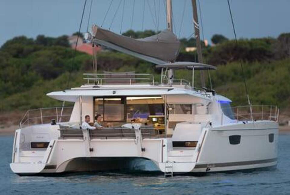 All-Inclusive 7-night TradeWinds AQUA Experience in Antigua on TW52 Catamaran with Crew - Jolly Harbour, Antigua and Barbuda