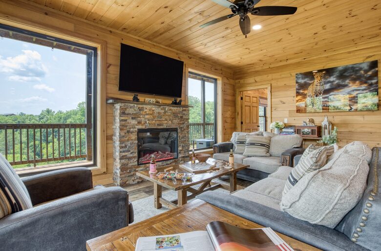 Mountain Serenity in Sevierville - Sevierville, Tennessee