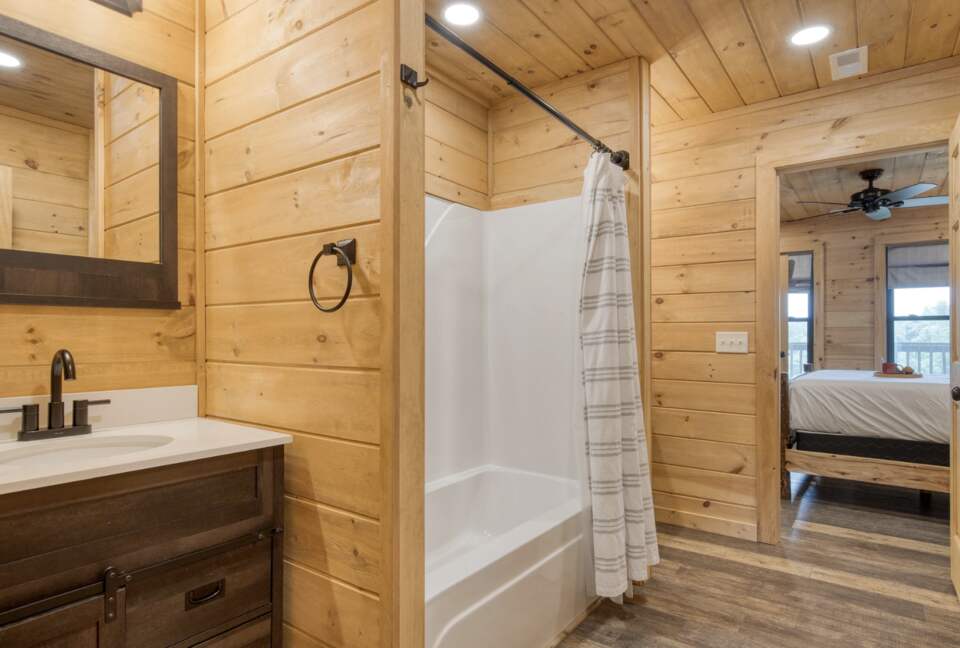 Mountain Serenity in Sevierville - Sevierville, Tennessee