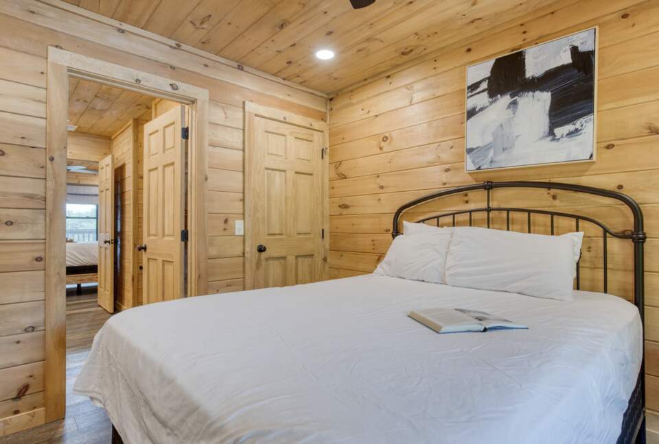 Mountain Serenity in Sevierville - Sevierville, Tennessee