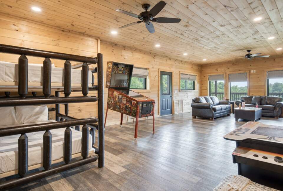 Mountain Serenity in Sevierville - Sevierville, Tennessee