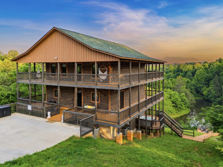 Mountain Serenity in Sevierville - Sevierville, Tennessee