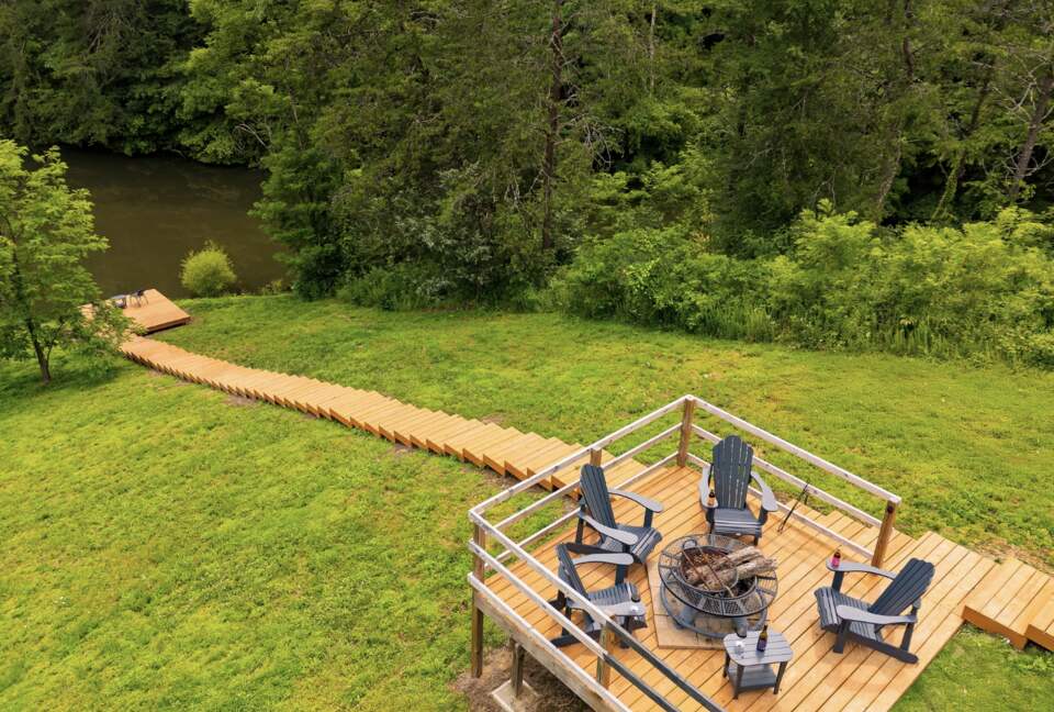 Mountain Serenity in Sevierville - Sevierville, Tennessee