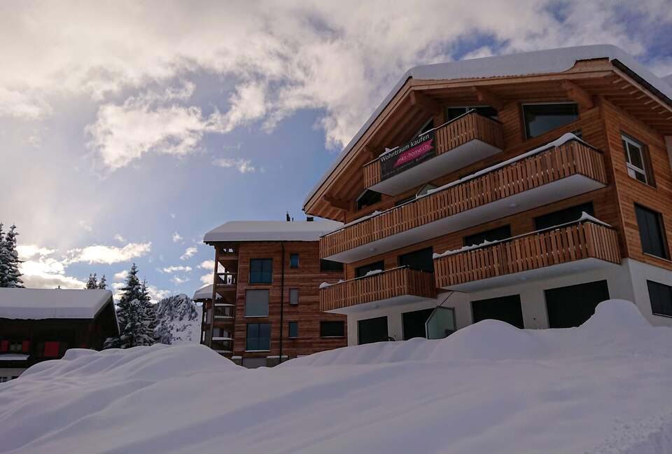 Modern Apartment in Chalet with Panoramic Mountain Views - Riederalp, Switzerland