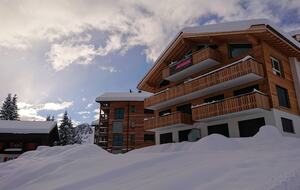 Modern Apartment in Chalet with Panoramic Mountain Views - Riederalp, Switzerland