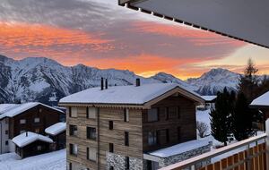 Modern Apartment in Chalet with Panoramic Mountain Views - Riederalp, Switzerland