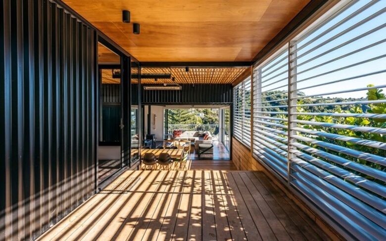 Palm Beach Island Retreat with Scenic Views - Waiheke Island, New Zealand