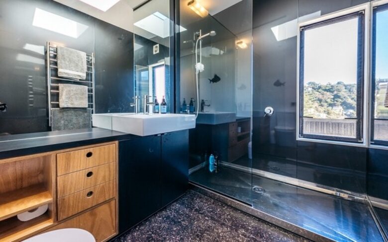 Palm Beach Island Retreat with Scenic Views - Waiheke Island, New Zealand