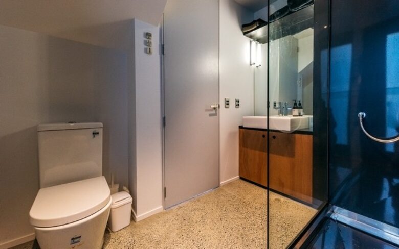 Palm Beach Island Retreat with Scenic Views - Waiheke Island, New Zealand