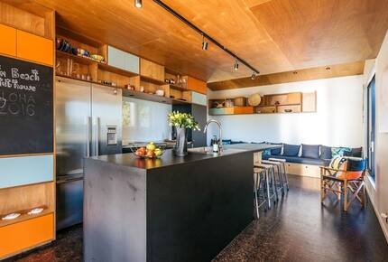 Palm Beach Island Retreat with Scenic Views - Waiheke Island, New Zealand