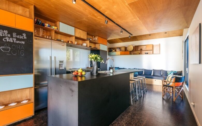 Palm Beach Island Retreat with Scenic Views - Waiheke Island, New Zealand