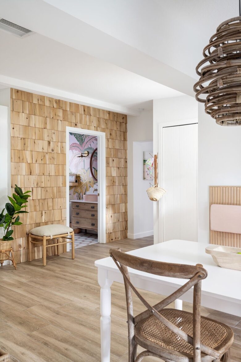 Charming Vero Beach Escape with Pool and Outdoor Living - Vero Beach, Florida