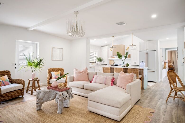 Charming Vero Beach Escape with Pool and Outdoor Living - Vero Beach, Florida