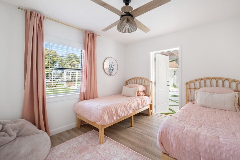 Charming Vero Beach Escape with Pool and Outdoor Living - Vero Beach, Florida