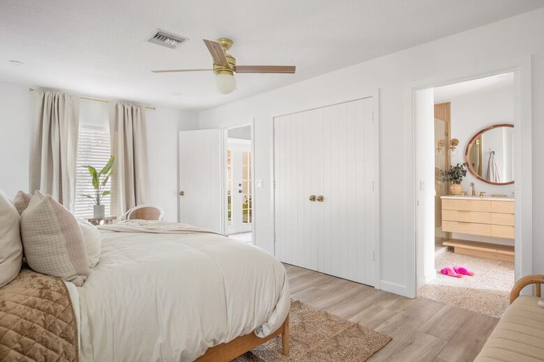 Charming Vero Beach Escape with Pool and Outdoor Living - Vero Beach, Florida