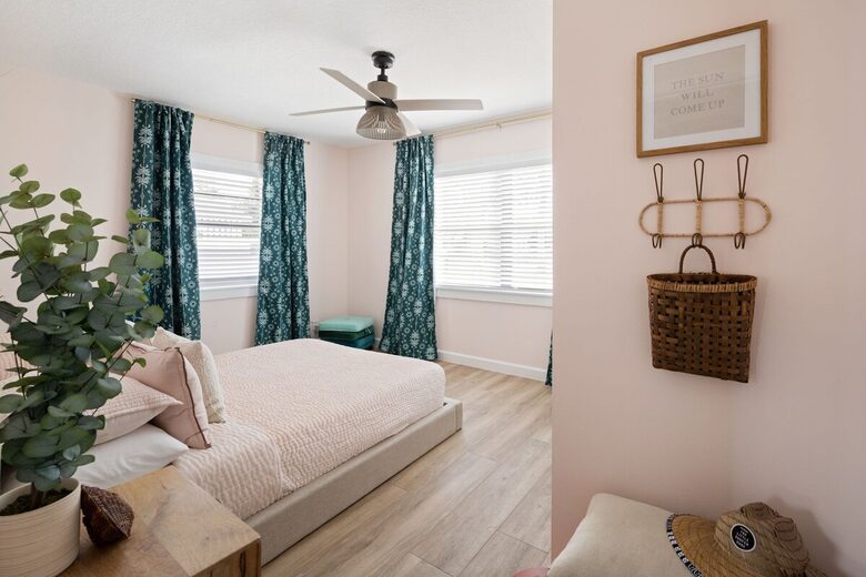 Charming Vero Beach Escape with Pool and Outdoor Living - Vero Beach, Florida