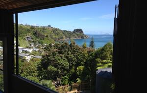 Palm Beach Island Retreat with Scenic Views - Waiheke Island, New Zealand