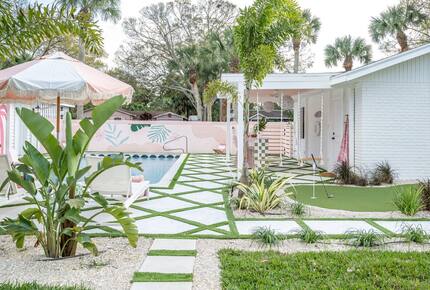 Charming Vero Beach Escape with Pool and Outdoor Living - Vero Beach, Florida