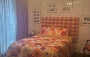 Walnut & Glass Urban Haven - New York City, New York