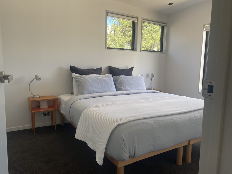 Palm Beach Island Retreat with Scenic Views - Waiheke Island, New Zealand