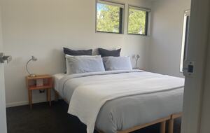 Palm Beach Island Retreat with Scenic Views - Waiheke Island, New Zealand