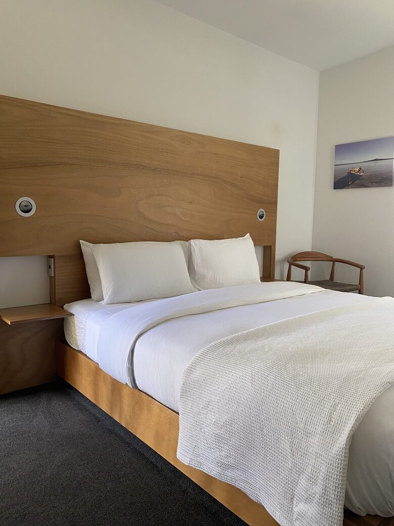 Palm Beach Island Retreat with Scenic Views - Waiheke Island, New Zealand